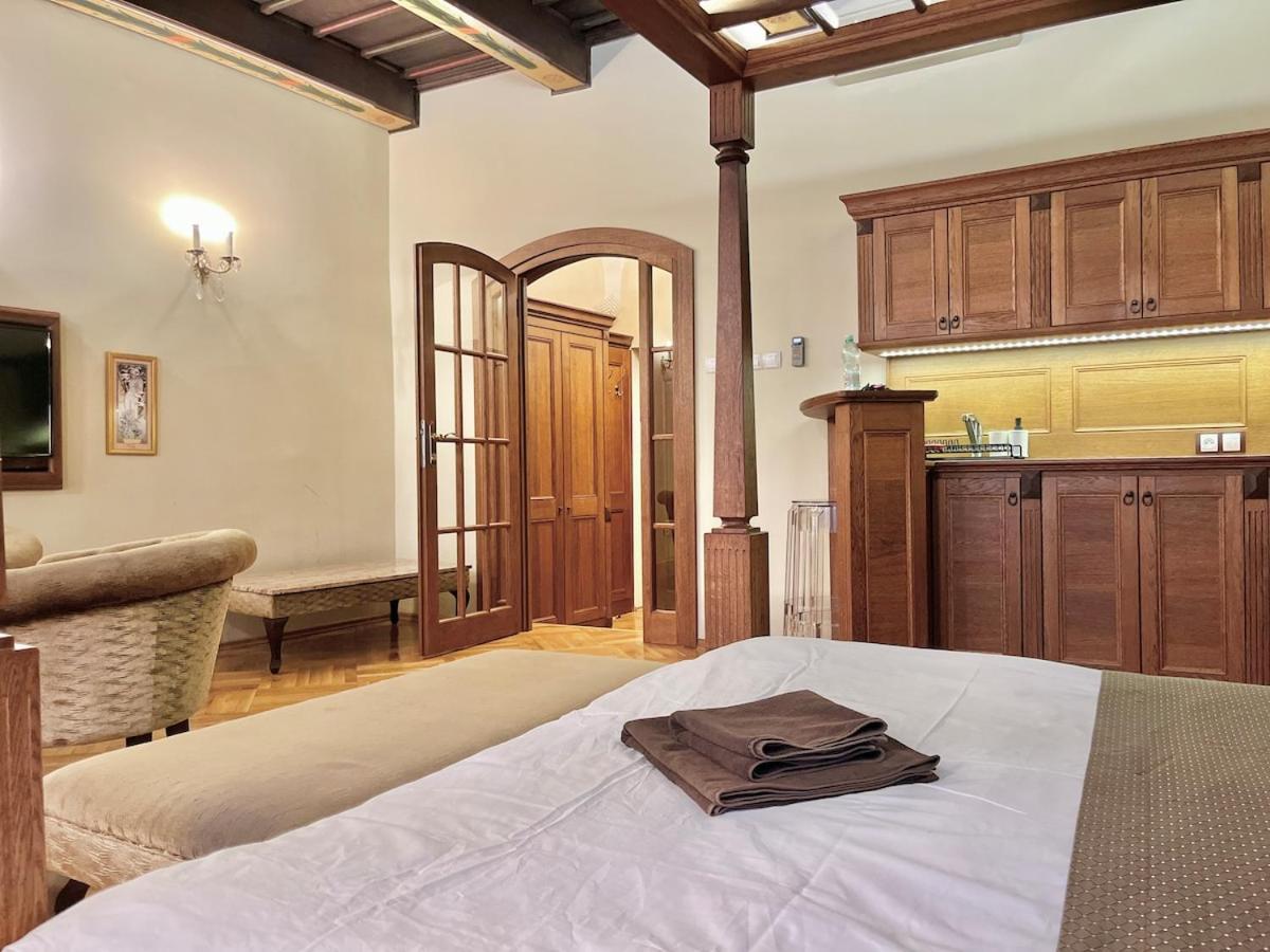 Traditional Prague Apartment ภายนอก รูปภาพ